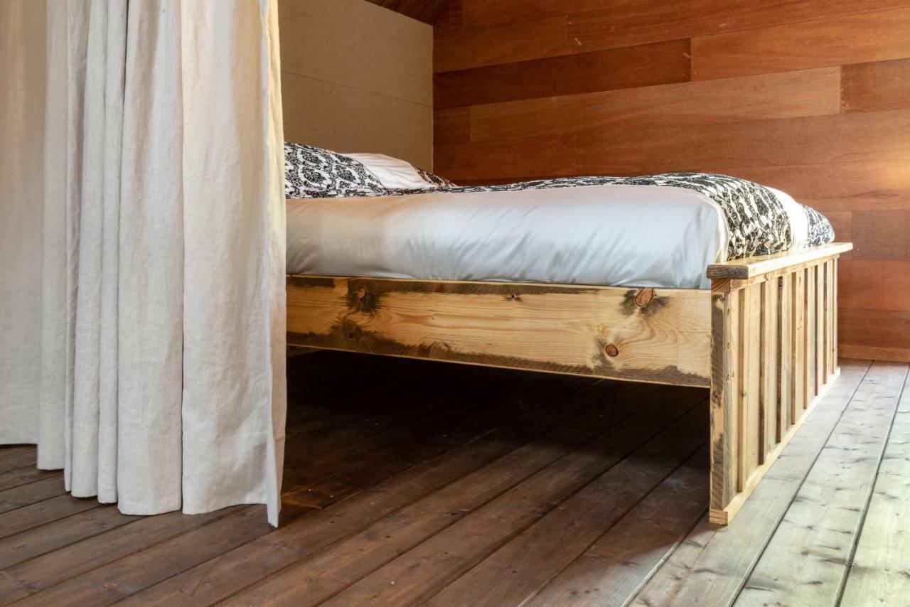 Bnb De Loft Kloosterzande Bagian luar foto
